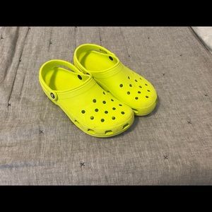 Crocs size 10/12